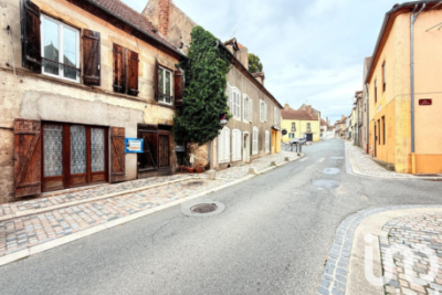 Maison à vendre à TOULON SUR ARROUX  - 3 pièces - 79 m² 