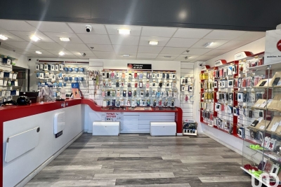 Commerce à vendre à AUBAGNE   - 54 m² 