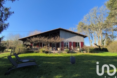 Maison à vendre à CABANAC-ET-VILLAGRAINS  - 9 pièces - 230 m² 