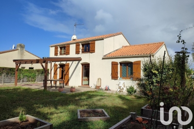 Maison à vendre à immobilier PRÉFAILLES  - 6 pièces - 123 m² 