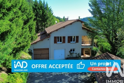 Maison à vendre à MARIAC  - 10 pièces - 189 m² 
