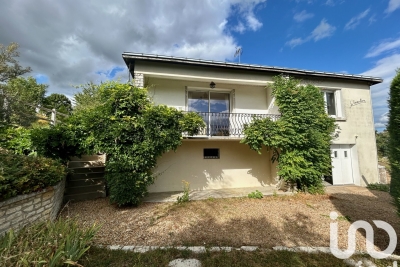 Maison à vendre à MONTSOREAU Baumette (Zone Naturelle) - 5 pièces - 75 m² 