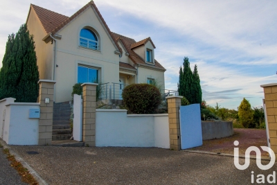 Maison à vendre à EPONE  - 5 pièces - 129 m² 