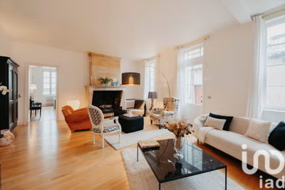 Maison à vendre à ST-EMILION  - 11 pièces - 435 m² 