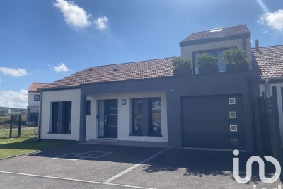 Maison à vendre à ST PRIVAT LA MONTAGNE  - 4 pièces - 136 m² 