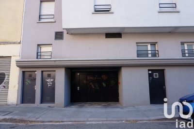 Parking/Garage à vendre à Grenoble   13 m² 