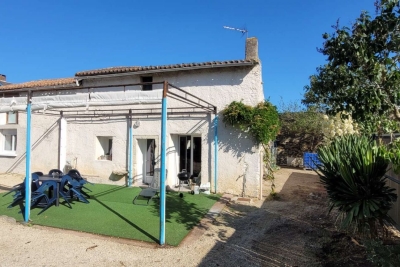 Maison à vendre à BRIE  - 7 pièces - 200 m² 