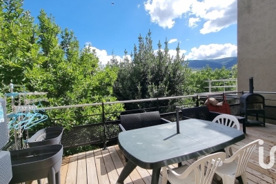 Maison à vendre à ST CHAMOND Saint-Pierre-de-Bœuf - 3 pièces - 83 m² 