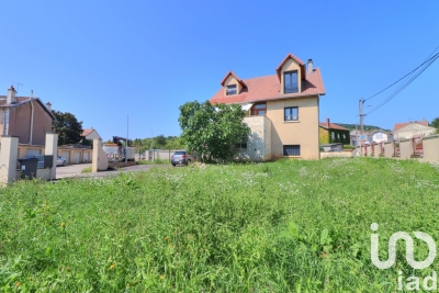 Appartement à vendre à NEUVES MAISONS  - 5 pièces - 153 m² 