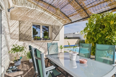 Maison à vendre à ROCHEFORT-DU-GARD  - 5 pièces - 120 m² 