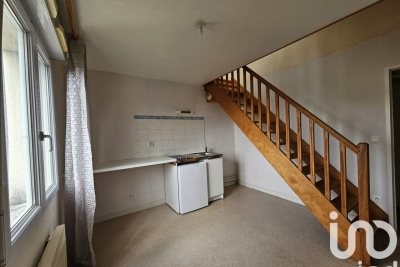 Appartement à vendre à LA RICHE  - 1 pièces - 28 m² 