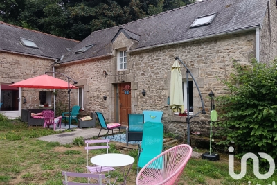 Maison à vendre à GUERN  - 8 pièces - 180 m² 