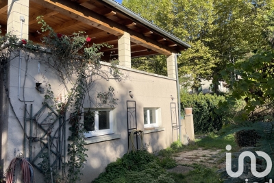 Maison à vendre à THUEYTS  - 7 pièces - 122 m² 