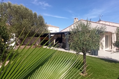 Maison à vendre à ROQUEBRUNE-SUR-ARGENS Ecarts - 6 pièces - 150 m² 