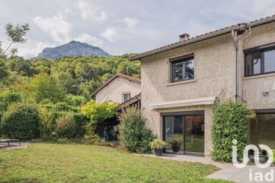 Maison à vendre à SEYSSINET-PARISET  - 7 pièces - 164 m² 