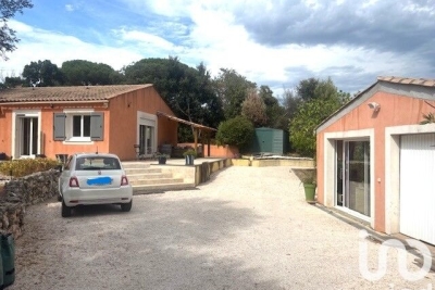 Maison à vendre à ROQUEBRUNE-SUR-ARGENS Ecarts - 4 pièces - 100 m² 