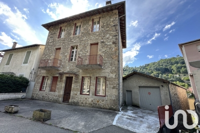 Maison à vendre à VALS LES BAINS  - 13 pièces - 215 m² 