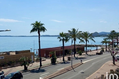 Appartement à vendre à CAGNES-SUR-MER Le Nord-Est - 3 pièces - 93 m² 