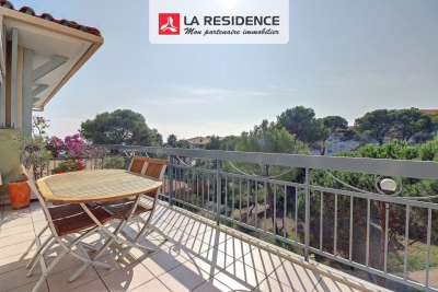 Apartment for sale in FRÉJUS  - 3 rooms - 71 m² 