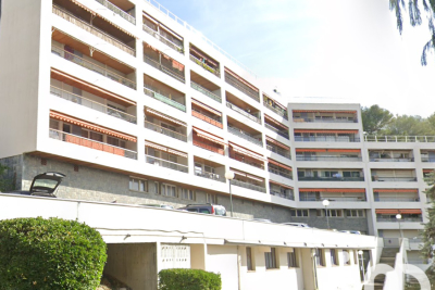 Appartement à vendre à immobilier LA TRINITÉ  - 5 pièces - 87 m² 