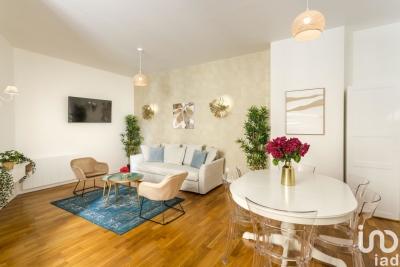 Commerce à vendre à PARIS 8EME Folie Mericourt  - 99 m² 