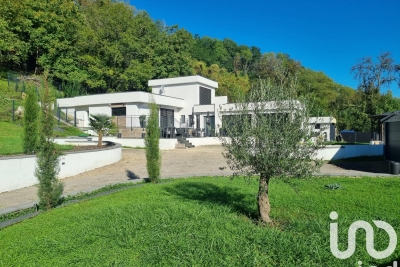 Maison à vendre à HAUTE KONTZ Cites Sainte-Fontaine Hochwald Reumeaux - 4 pièces - 155 m² 