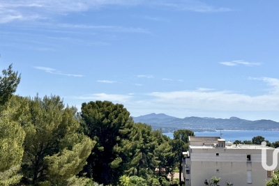 Appartement à vendre à LA CIOTAT  - 4 pièces - 83 m² 