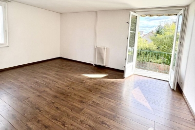 Appartement à vendre à ST CYR SUR LOIRE  - 3 pièces - 69 m² 