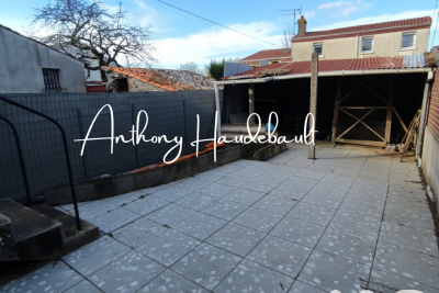 Maison à vendre à ANDREZE Baumette (Zone Naturelle) - 7 pièces - 151 m² 