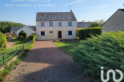 Bien à vendre à DISTRE   - 166 m² 