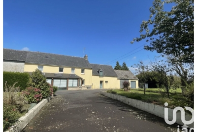 Maison à vendre petite maison au bord de l eau 