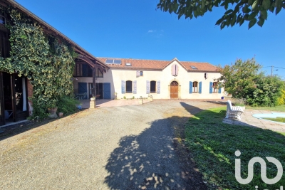 Maison à vendre à MARCIAC  - 9 pièces - 271 m² 