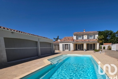 Maison à vendre à La Tremblade  - 8 pièces 215 m² 