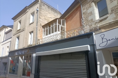 Bien à vendre à DOUE-EN-ANJOU   - 320 m² 