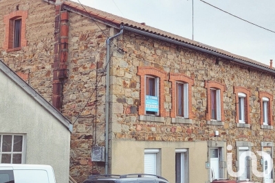 Maison à vendre à ROZIER EN DONZY Saint-Pierre-de-Bœuf - 3 pièces - 95 m² 