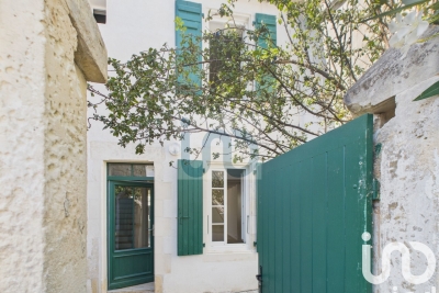 Maison à vendre à STE MARIE DE RE  - 4 pièces - 76 m² 