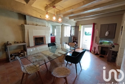 Maison à vendre à ST HIPPOLYTE  - 5 pièces - 140 m² 
