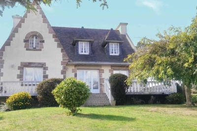 Maison à vendre à immobilier PLEUBIAN  - 8 pièces - 157 m² 