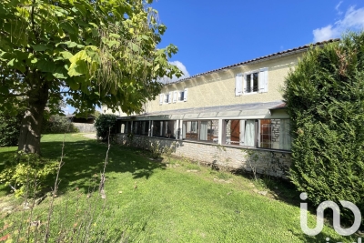 Maison à vendre à MAIRE LEVESCAULT  - 4 pièces - 132 m² 