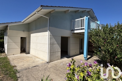 Maison à vendre petite maison au bord de l eau 