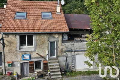 Maison à vendre à ST-ETIENNE-LE-LAUS  - 5 pièces - 127 m² 