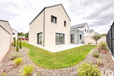 Maison à vendre presse tabac