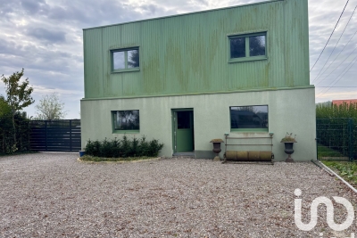 Bien à vendre à OYE PLAGE   - 160 m² 