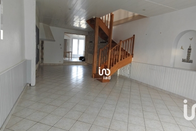 Maison à louer à LA CHEVROLIERE  - 4 pièces - 112 m² 