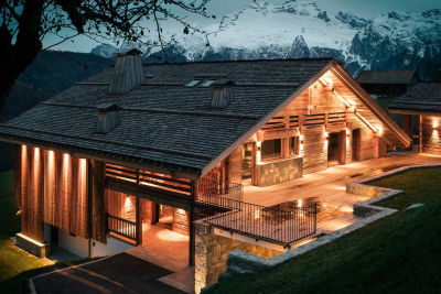 House for sale in MANIGOD  - 11 rooms - 736 m² 