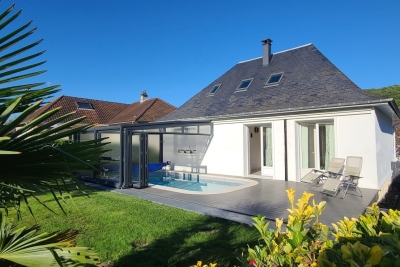 Maison à vendre à ST REMY LES CHEVREUSE  - 7 pièces - 135 m² 