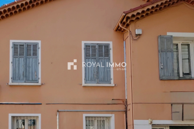 Commerce &agrave; vendre &agrave; SANARY-SUR-MER   - 211 m&sup2; 