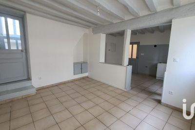 Maison à vendre à BELLEVIGNE-LES-CHATEAUX Baumette (Zone Naturelle) - 5 pièces - 82 m² 