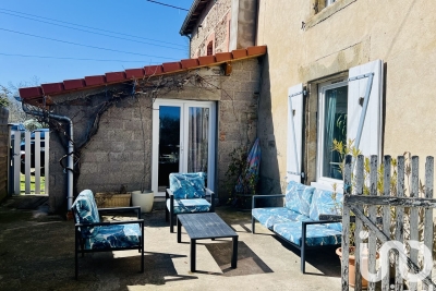 Maison à vendre à ORLEAT  - 4 pièces - 90 m² 