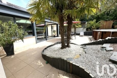 Maison à vendre à LONGUENEE-EN-ANJOU Baumette (Zone Naturelle) - 7 pièces - 176 m² 